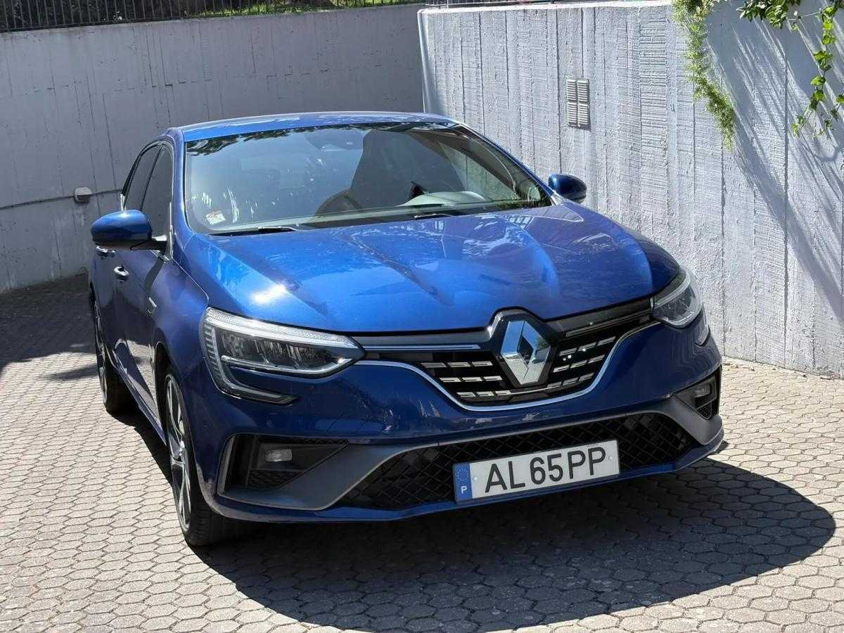 renault-megane-2021-hibrido-a-gasolina-1598cc