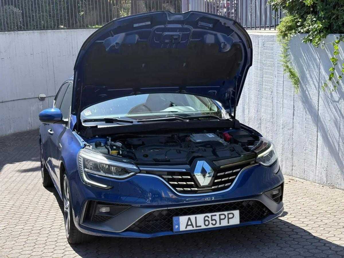 renault-megane-2021-hibrido-a-gasolina-1598cc