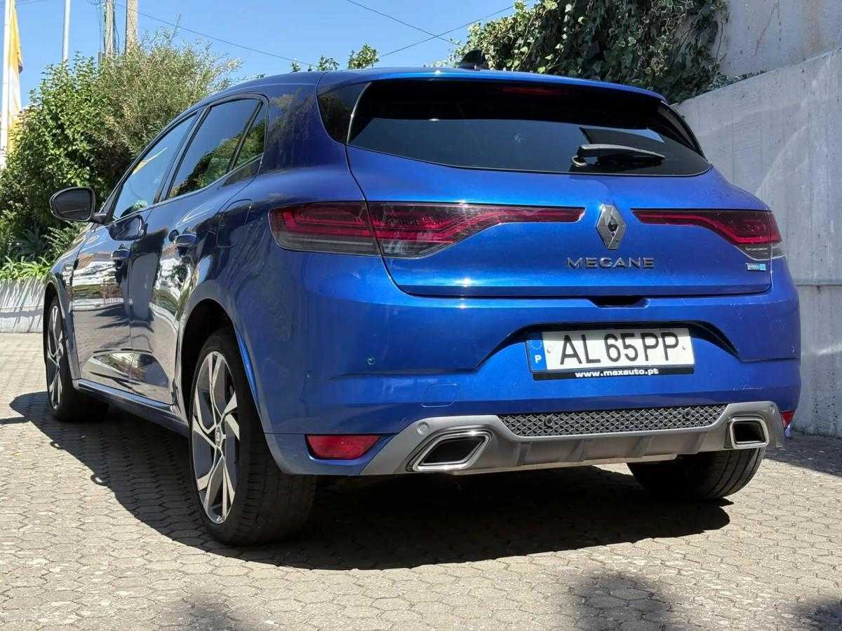 renault-megane-2021-hibrido-a-gasolina-1598cc
