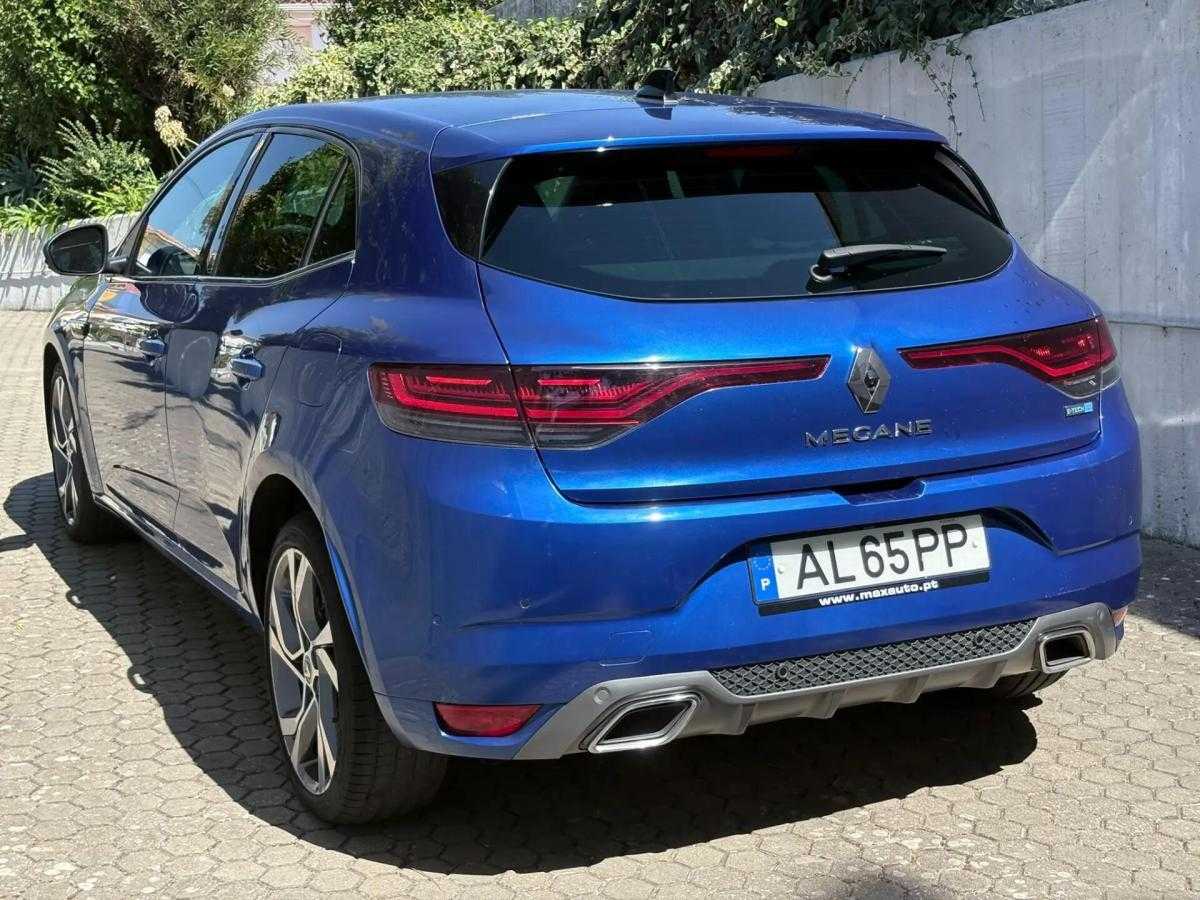 renault-megane-2021-hibrido-a-gasolina-1598cc