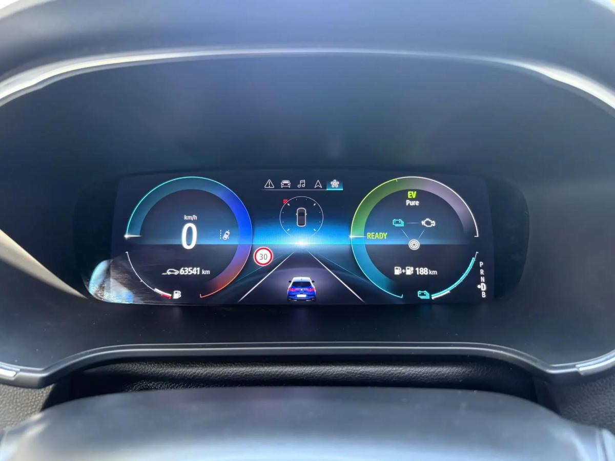 renault-megane-2021-hibrido-a-gasolina-1598cc