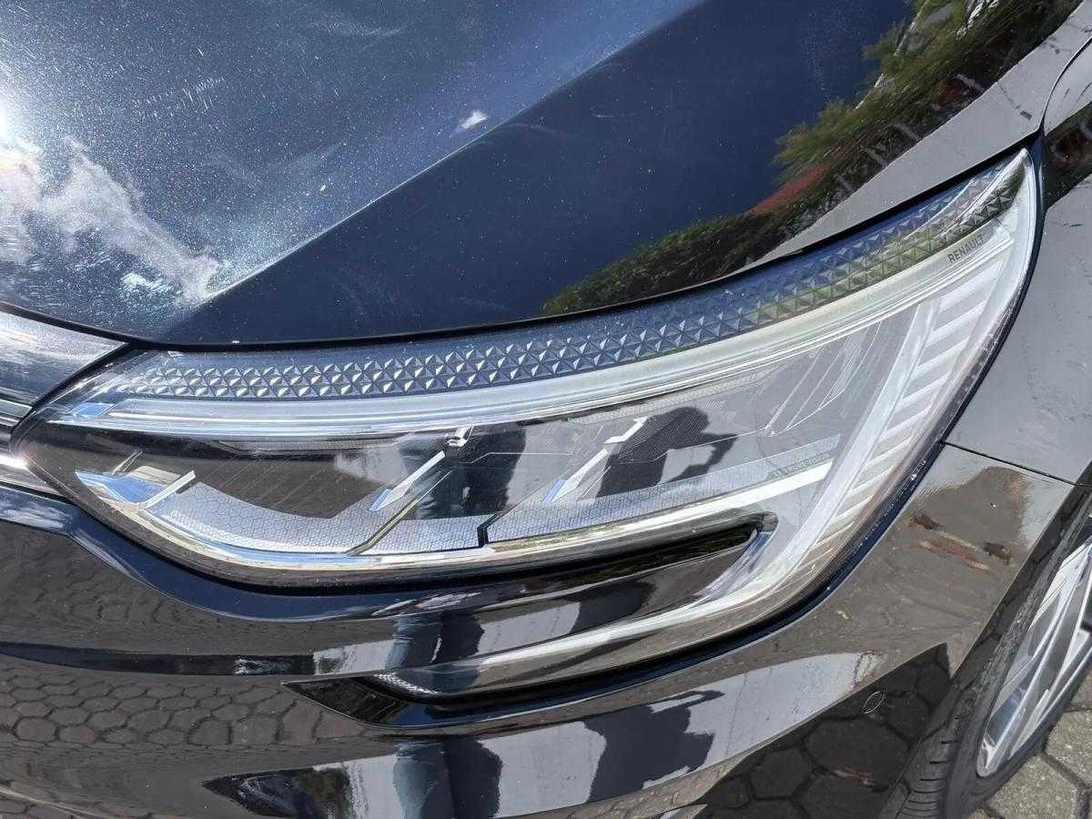 renault-megane-sport-tourer-2021-hibrido-a-gasolina-1598cc