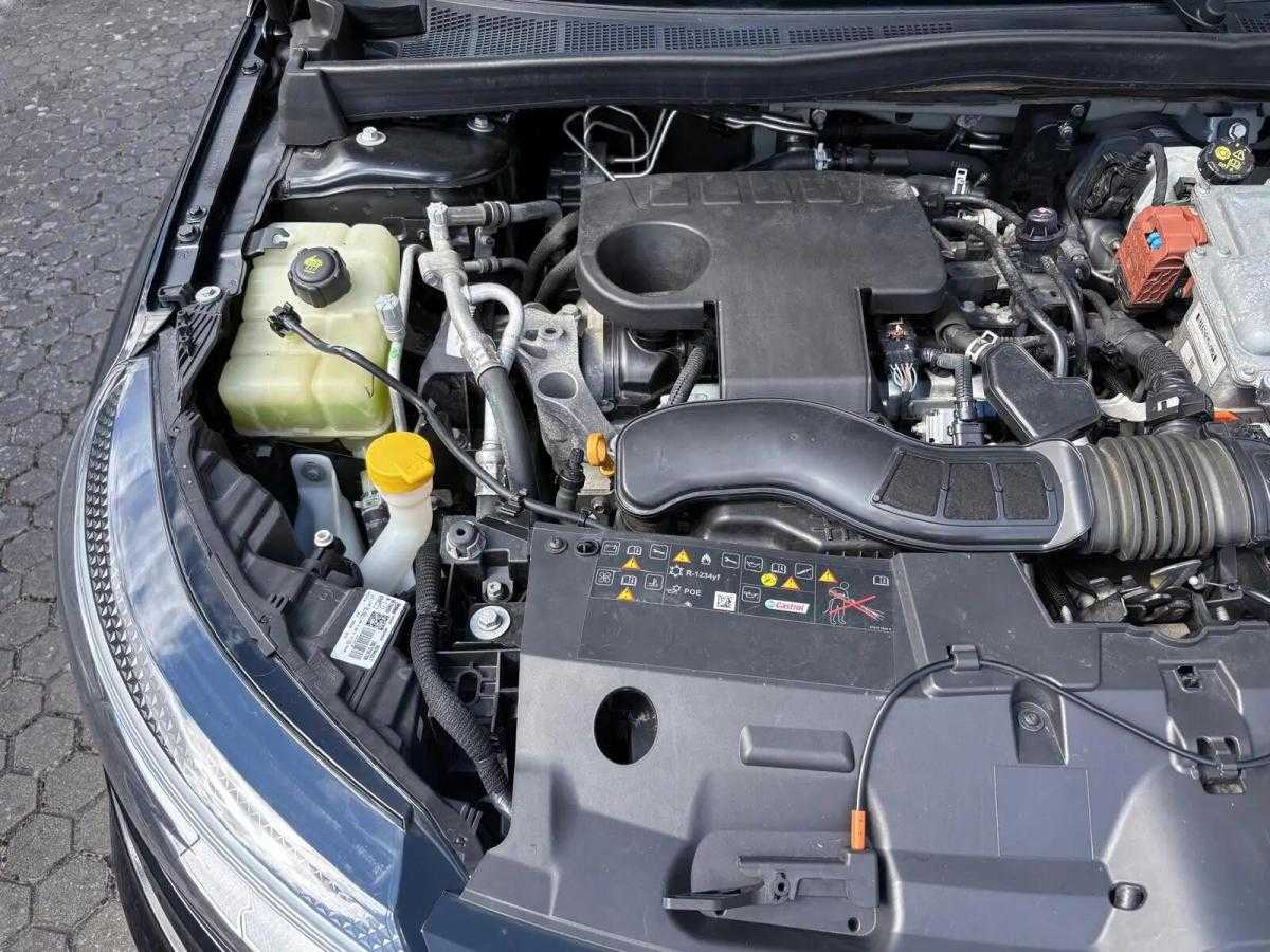 renault-megane-sport-tourer-2021-hibrido-a-gasolina-1598cc