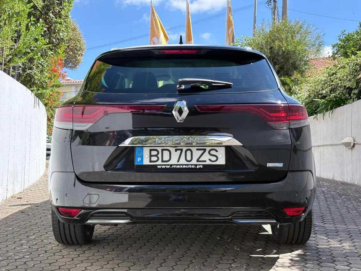renault-megane-sport-tourer-2021-hibrido-a-gasolina-1598cc