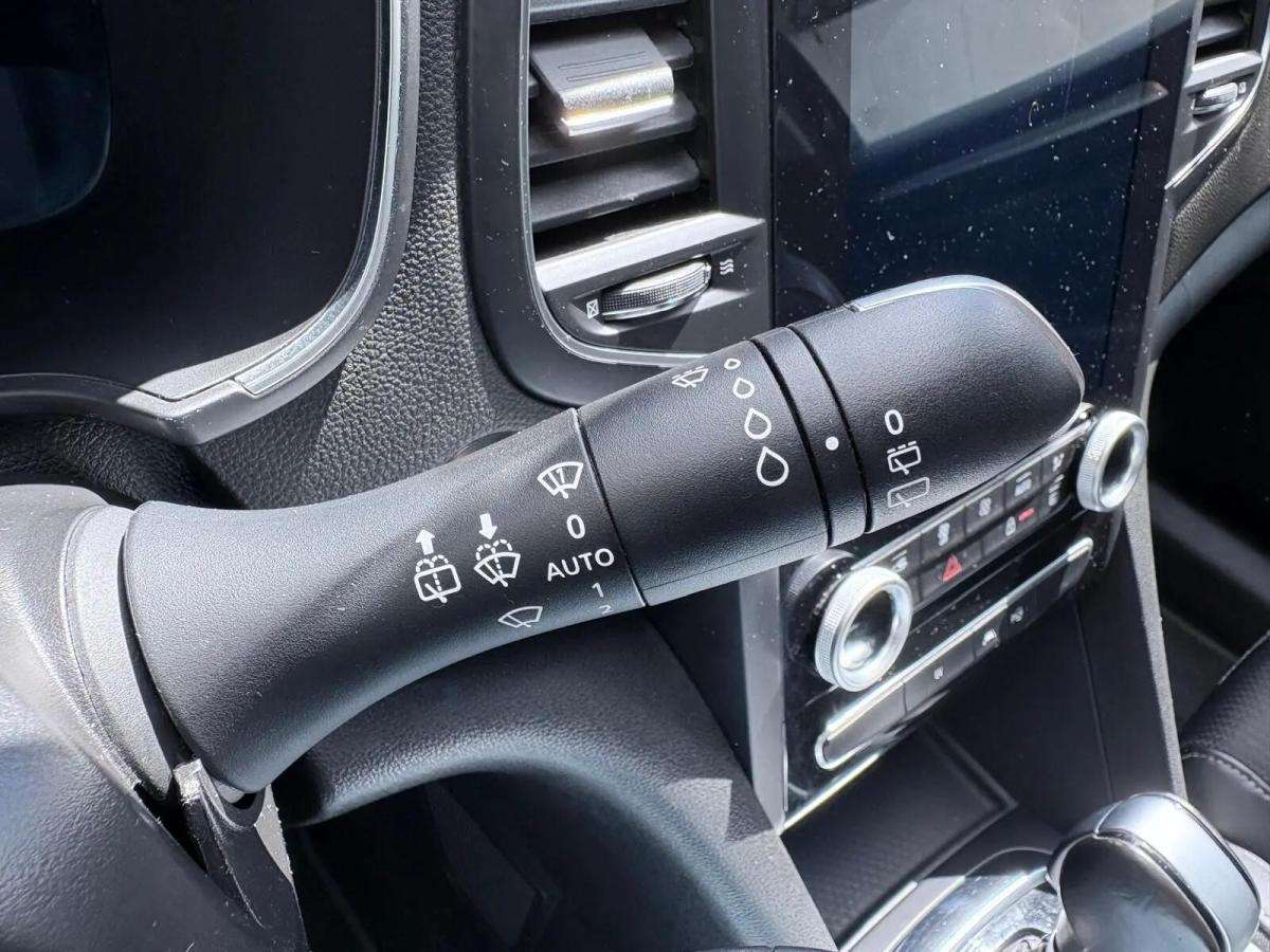 renault-megane-sport-tourer-2021-hibrido-a-gasolina-1598cc