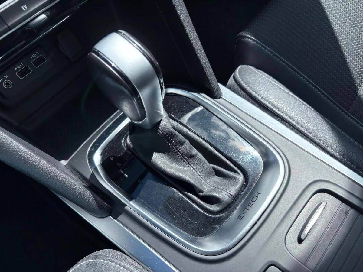 renault-megane-sport-tourer-2021-hibrido-a-gasolina-1598cc