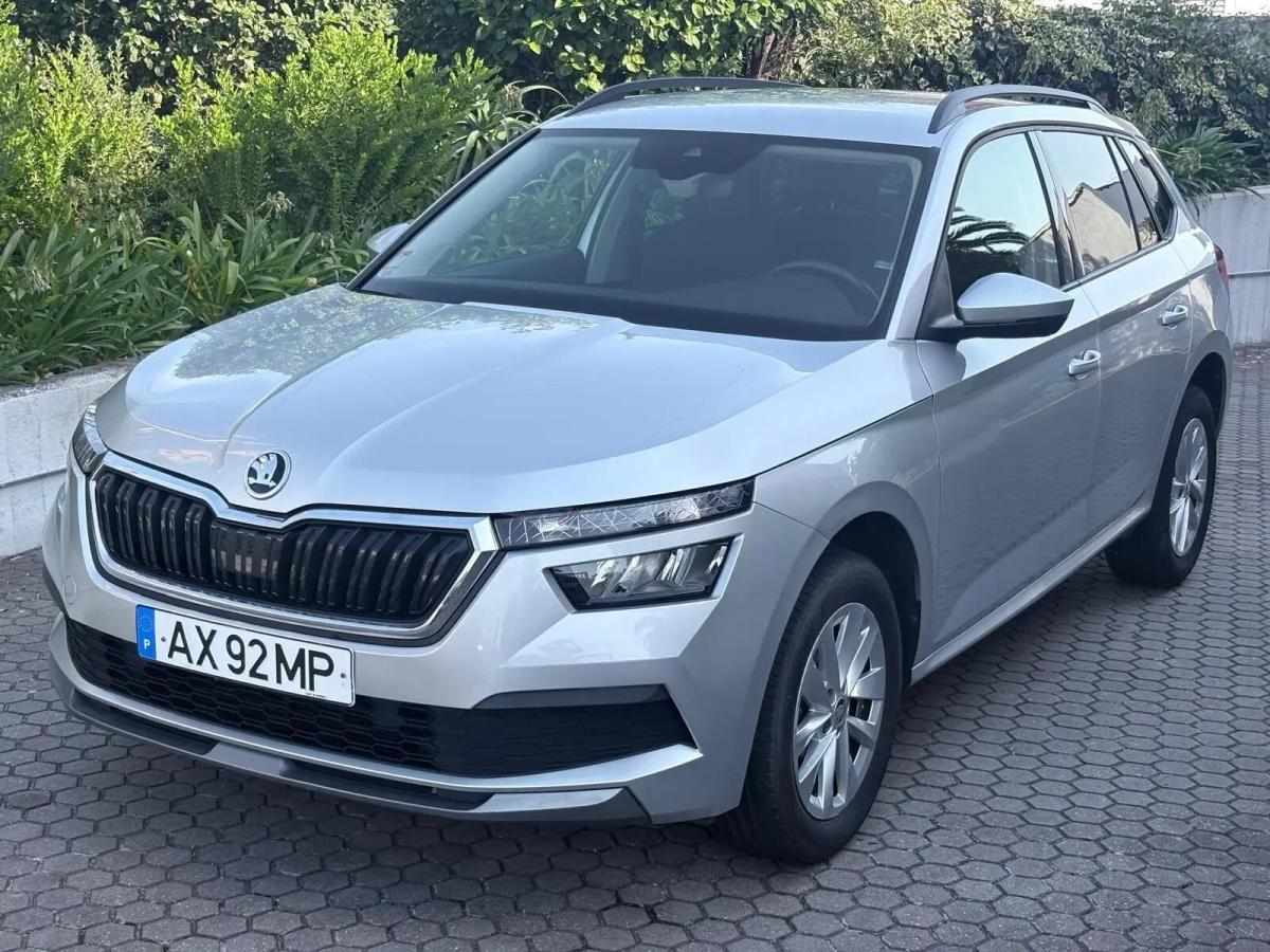 skoda-kamiq-2023-gasolina-999cc