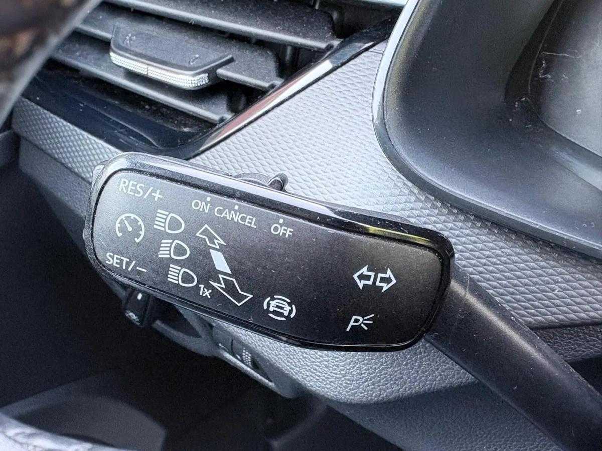 skoda-kamiq-2023-gasolina-999cc