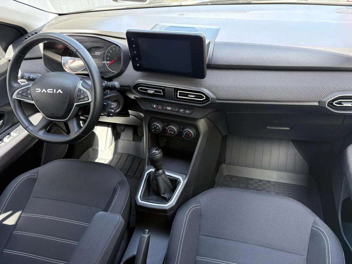 dacia-sandero-2023-gasolina-999cc