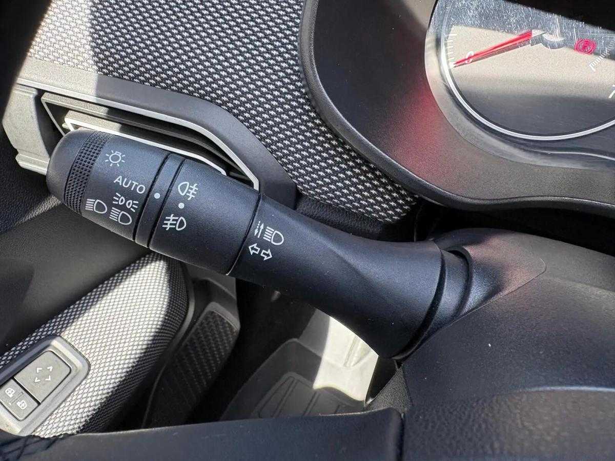 dacia-sandero-2023-gasolina-999cc