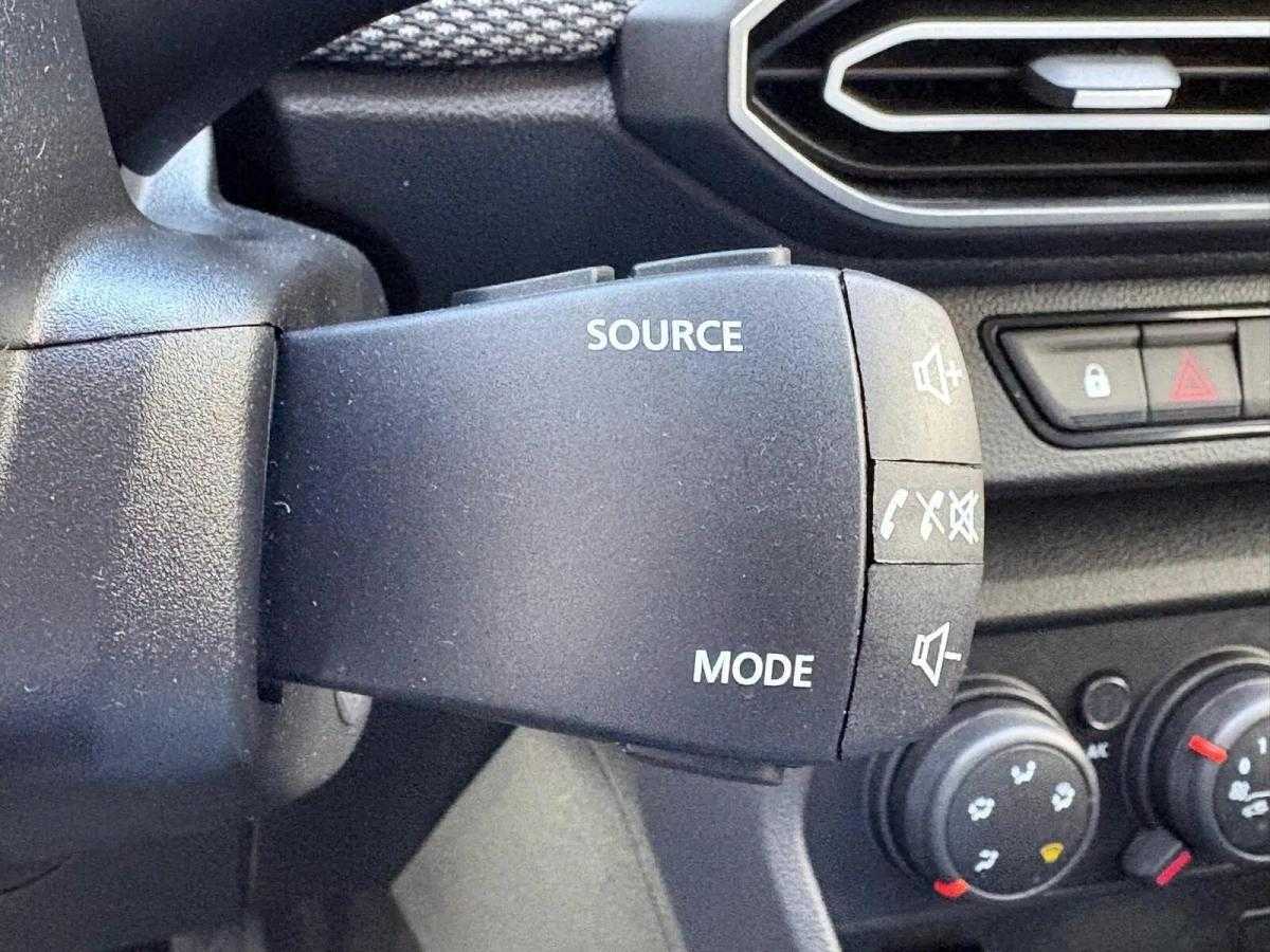 dacia-sandero-2023-gasolina-999cc