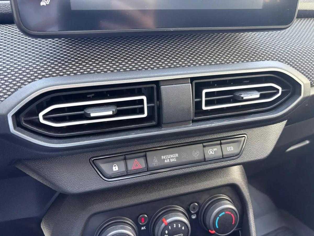 dacia-sandero-2023-gasolina-999cc