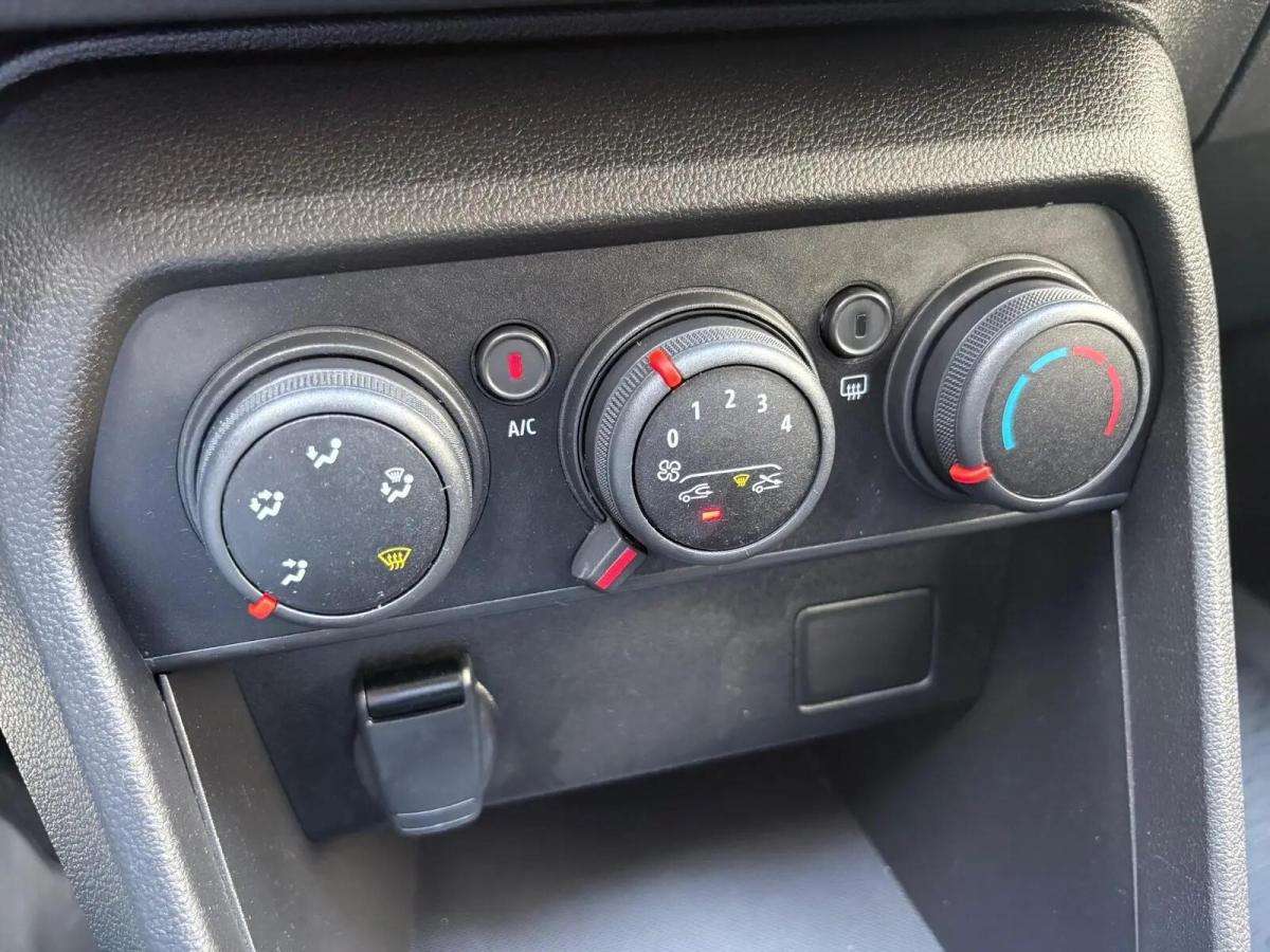 dacia-sandero-2023-gasolina-999cc