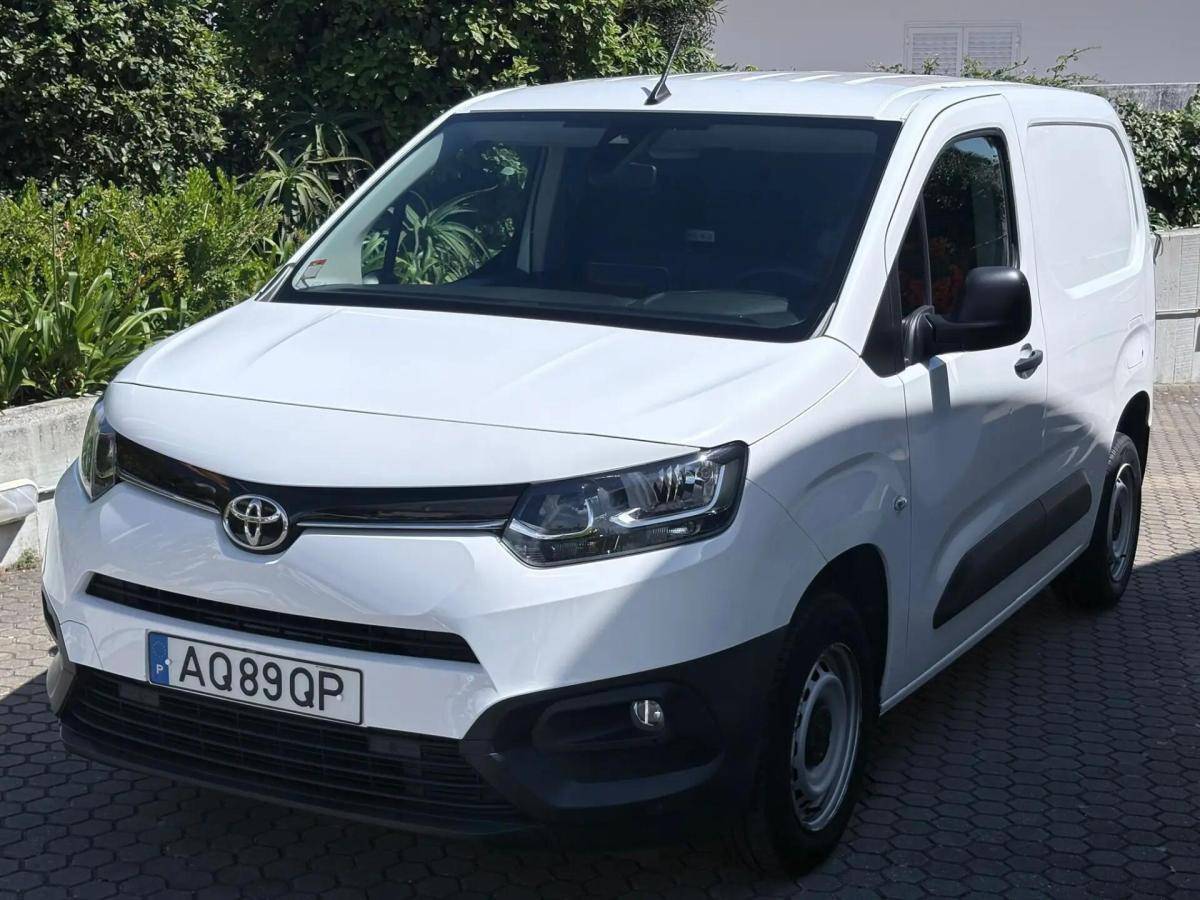 toyota-proace-city-2022-diesel-1499cc