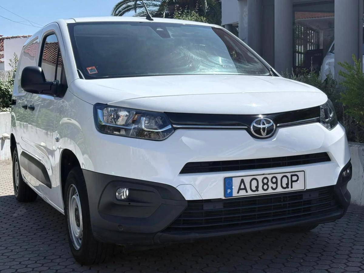 toyota-proace-city-2022-diesel-1499cc