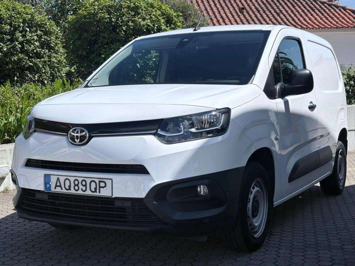 toyota-proace-city-2022-diesel-1499cc