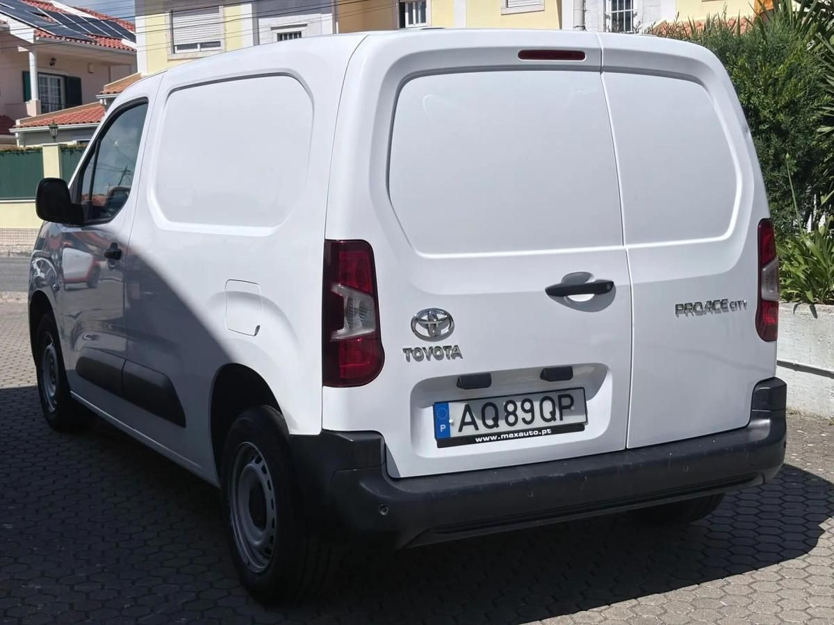 toyota-proace-city-2022-diesel-1499cc