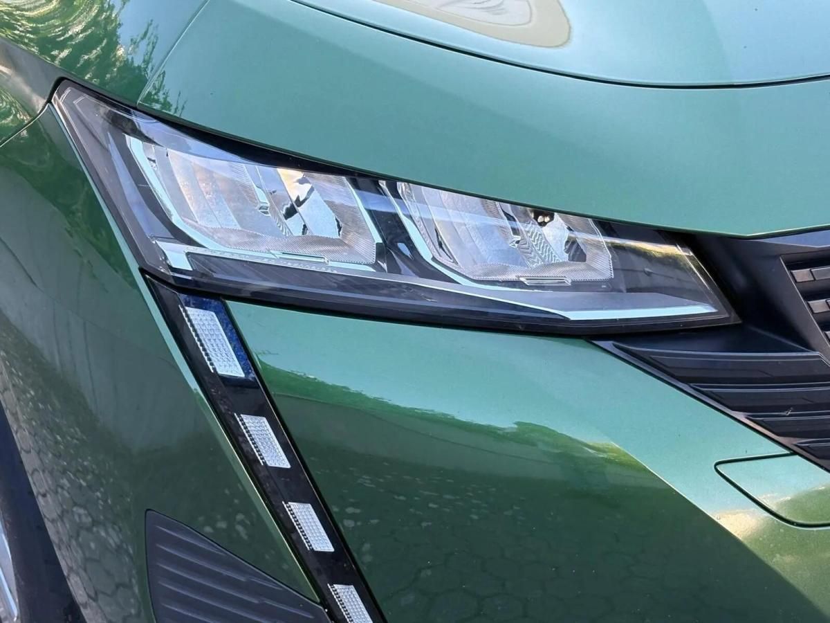 peugeot-308-2023-gasolina-1199cc