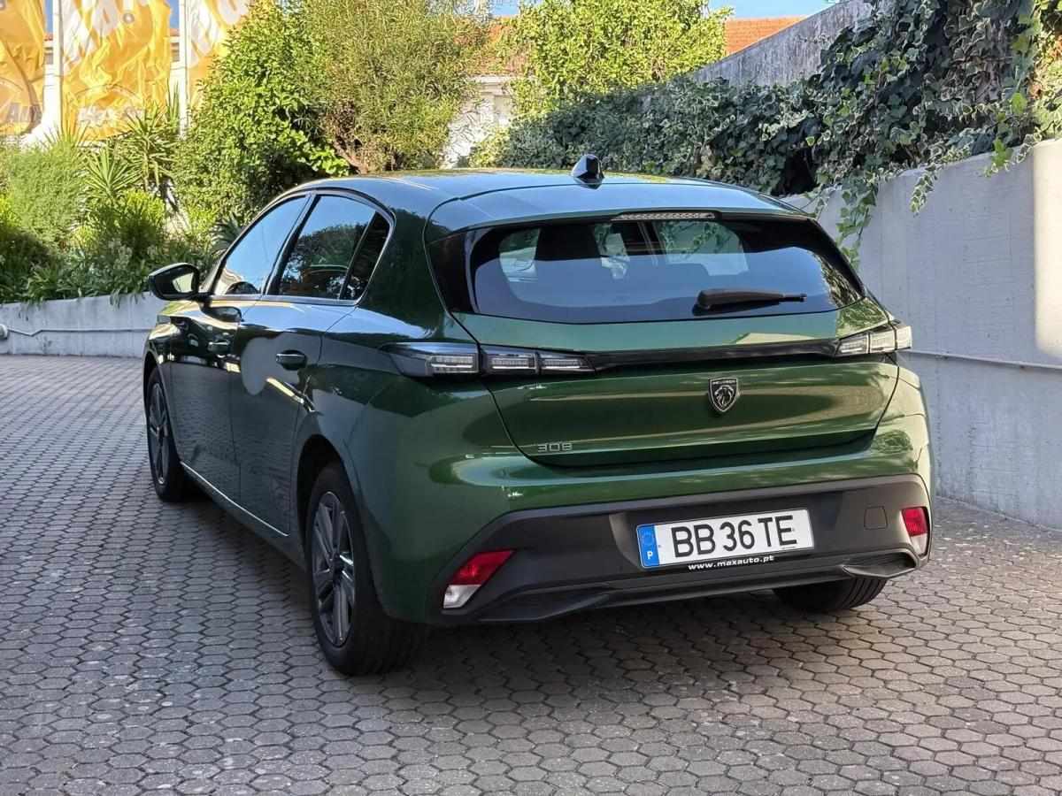peugeot-308-2023-gasolina-1199cc