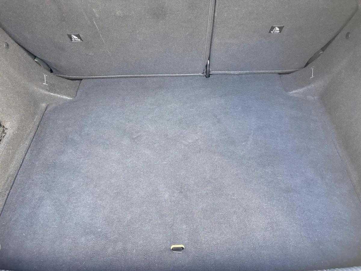 peugeot-308-2023-gasolina-1199cc