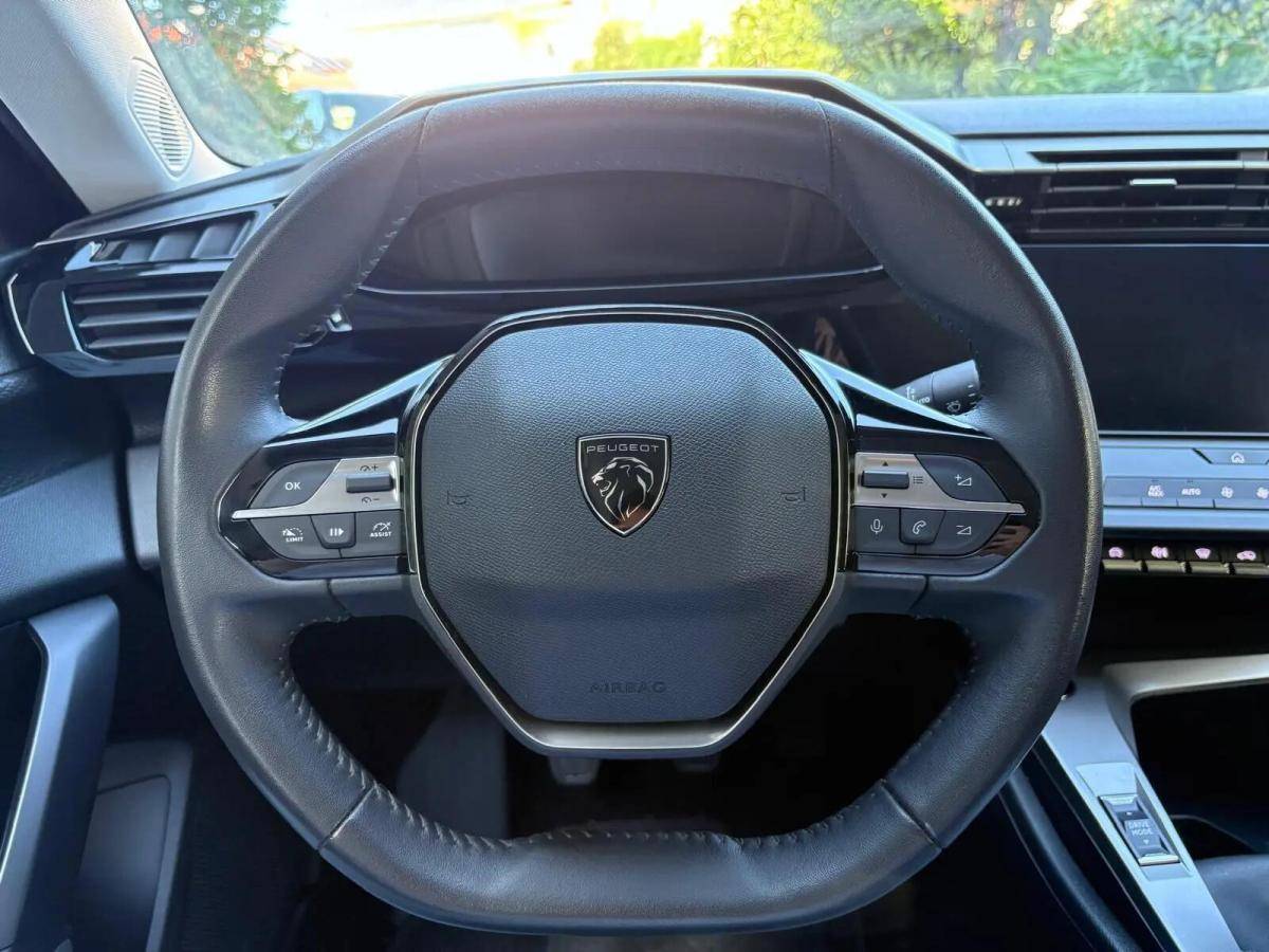 peugeot-308-2023-gasolina-1199cc