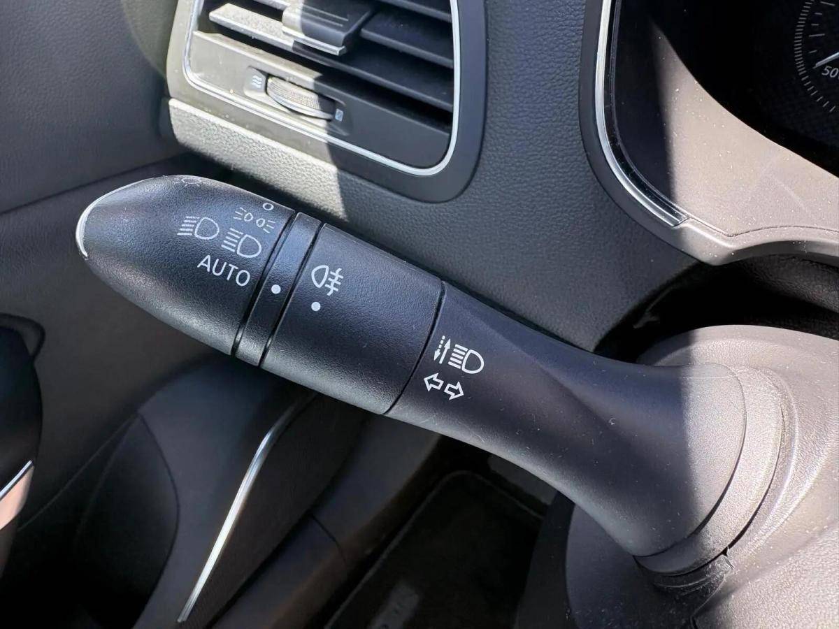 renault-megane-2016-gasolina-1197cc