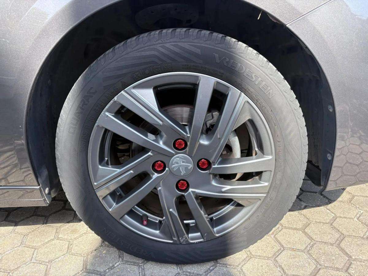 peugeot-208-2021-gasolina-1199cc