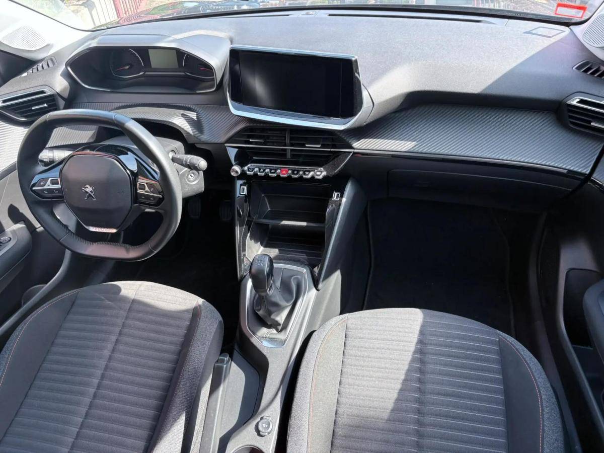 peugeot-208-2021-gasolina-1199cc