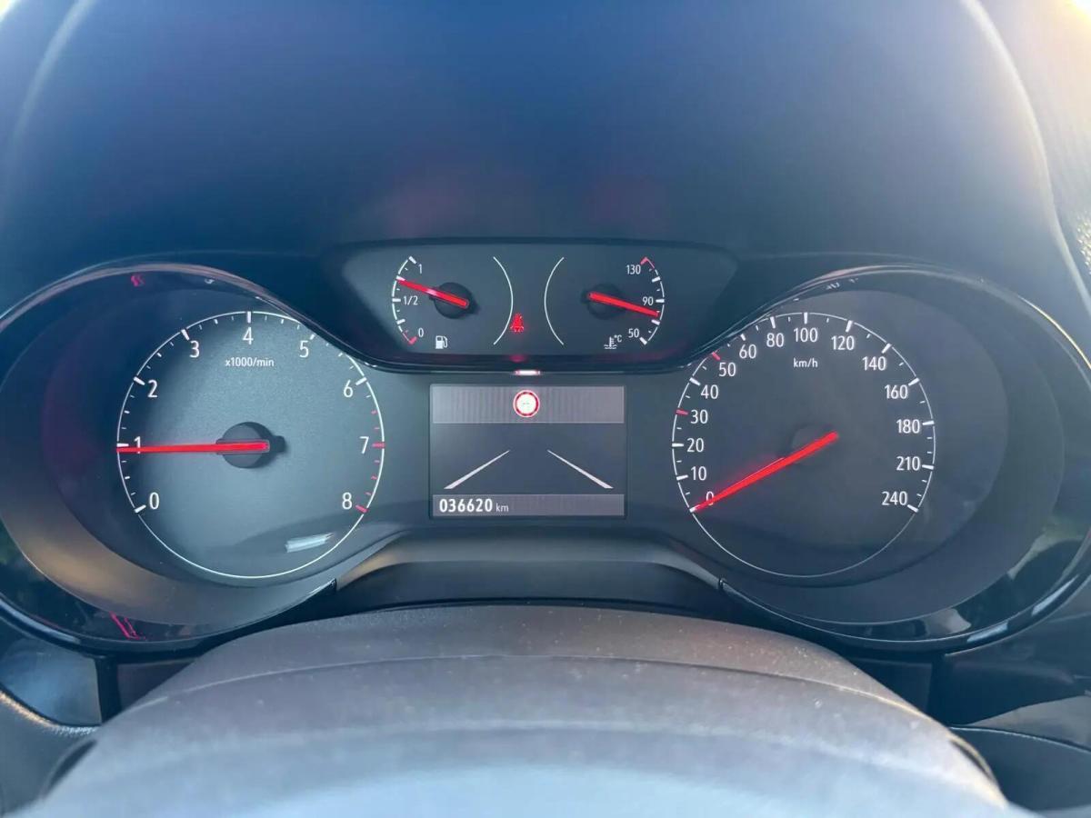 opel-corsa-2023-gasolina-1199cc
