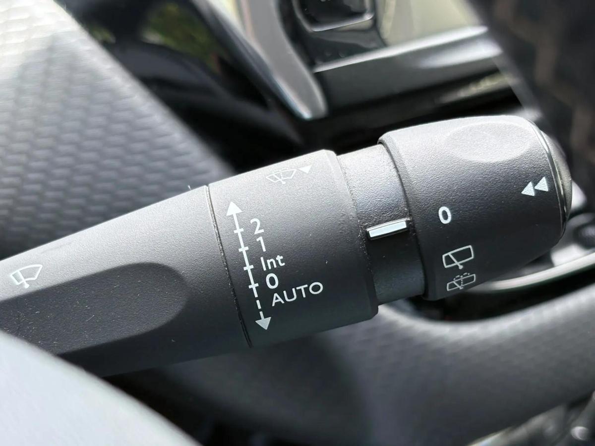 peugeot-2008-2014-diesel-1560cc
