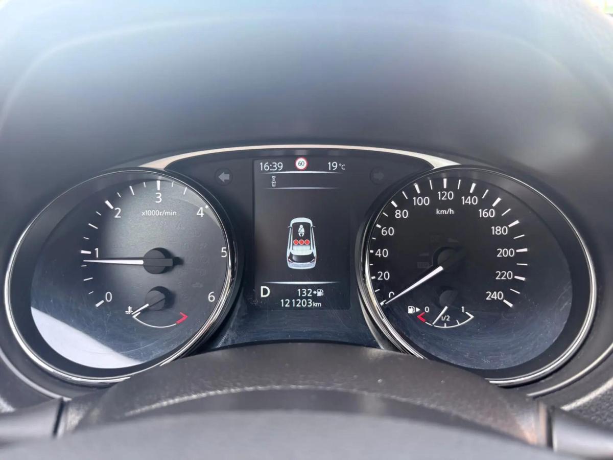 nissan-x-trail-2017-diesel-1598cc