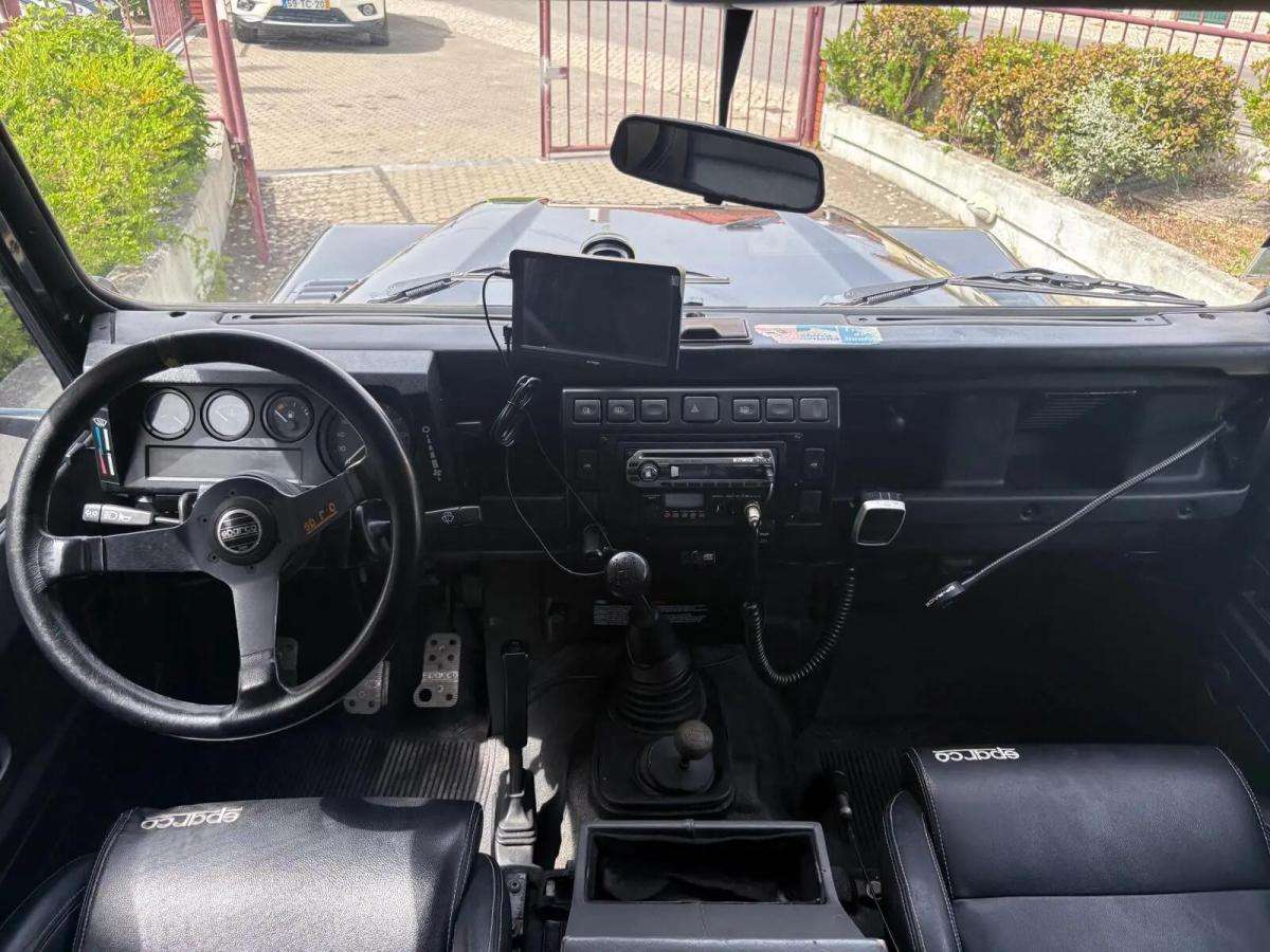 land-rover-defender-2005-diesel-2495cc