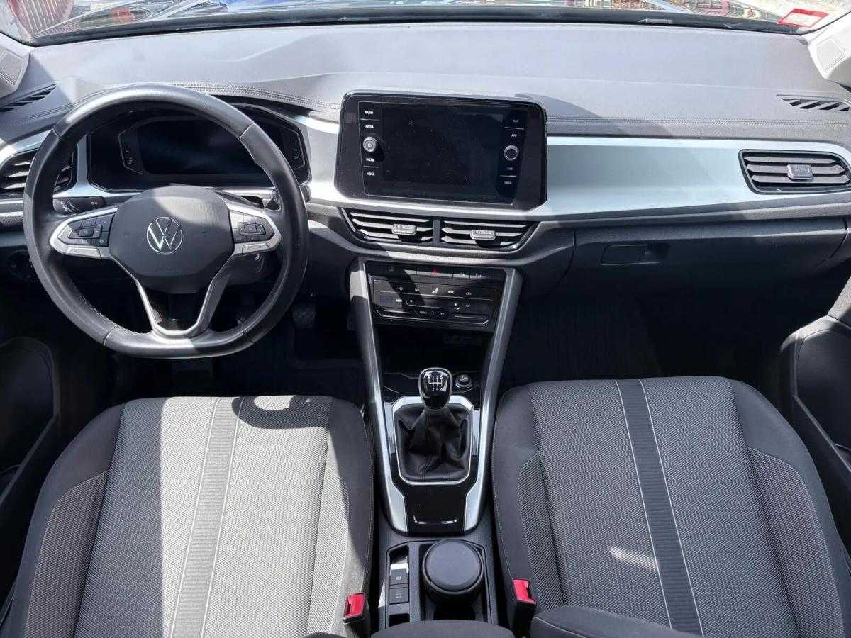 volkswagen-t-roc-2023-gasolina-999cc