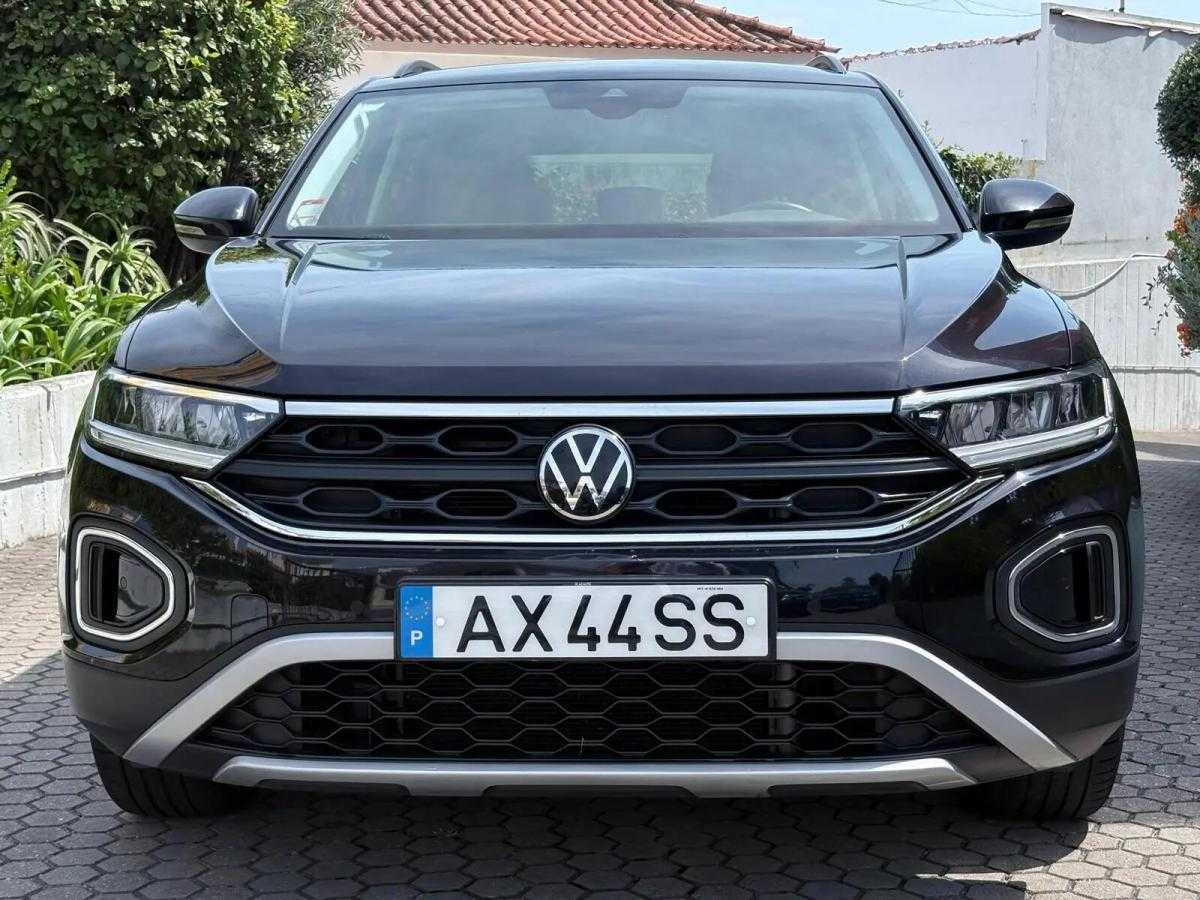 volkswagen-t-roc-2023-gasolina-999cc