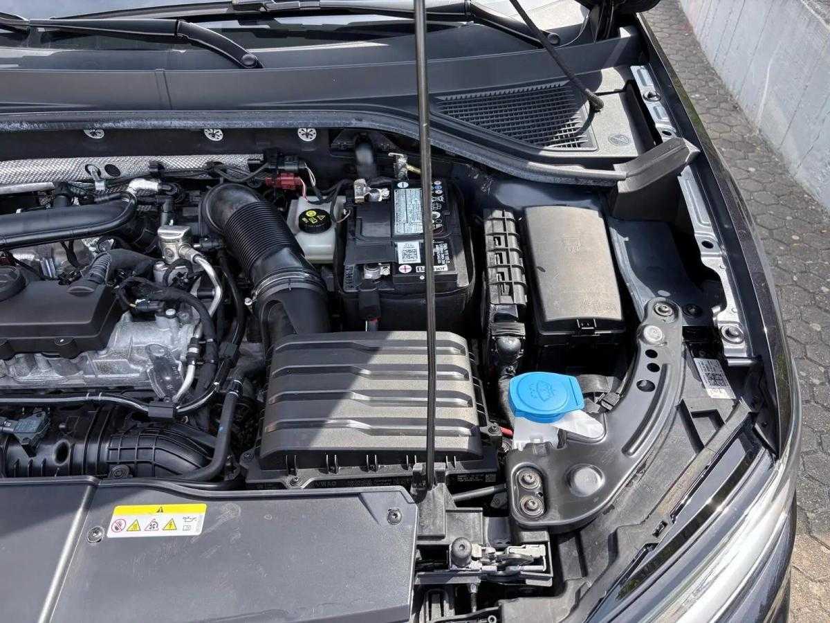 volkswagen-t-roc-2023-gasolina-999cc