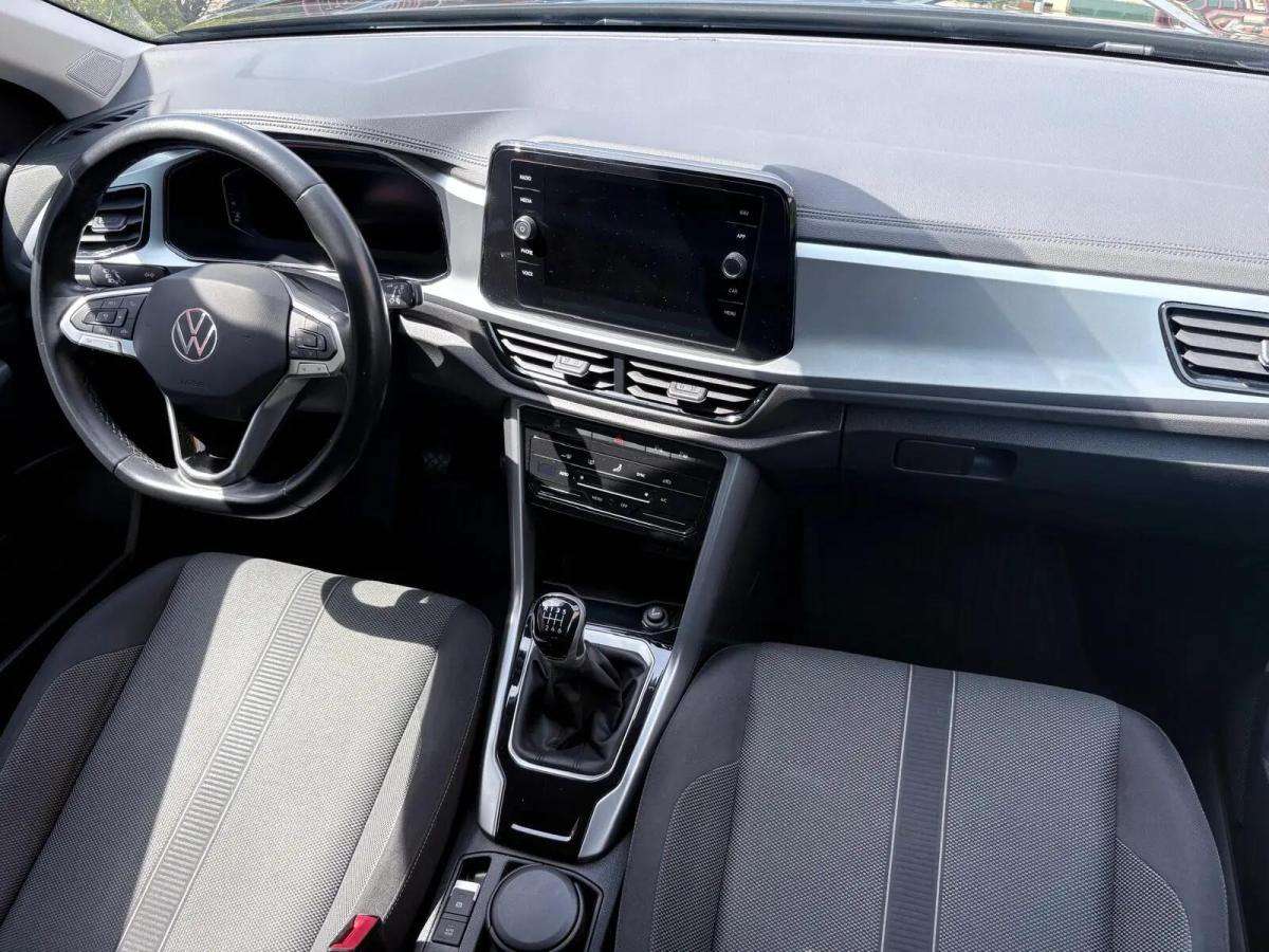 volkswagen-t-roc-2023-gasolina-999cc
