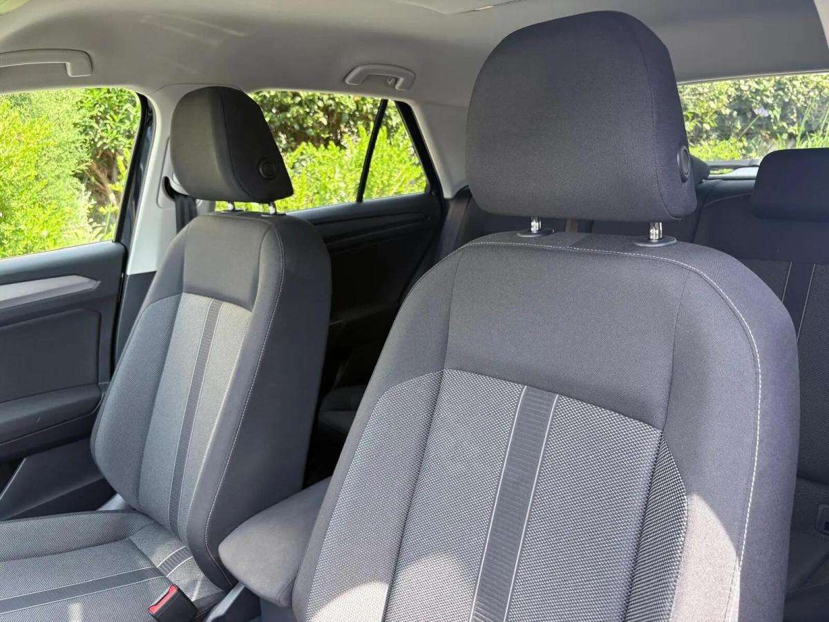 volkswagen-t-roc-2023-gasolina-999cc