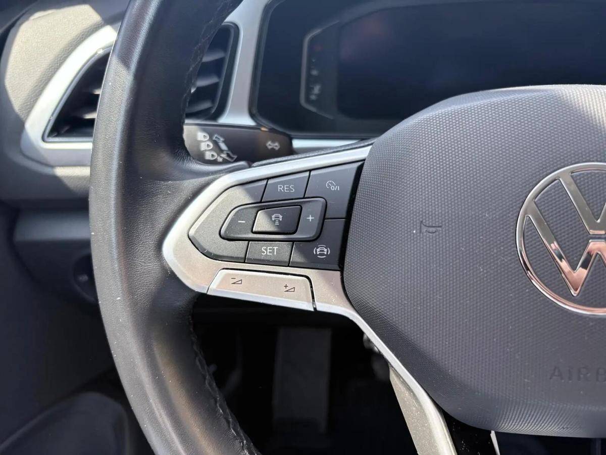 volkswagen-t-roc-2023-gasolina-999cc