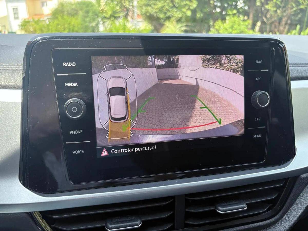 volkswagen-t-roc-2023-gasolina-999cc