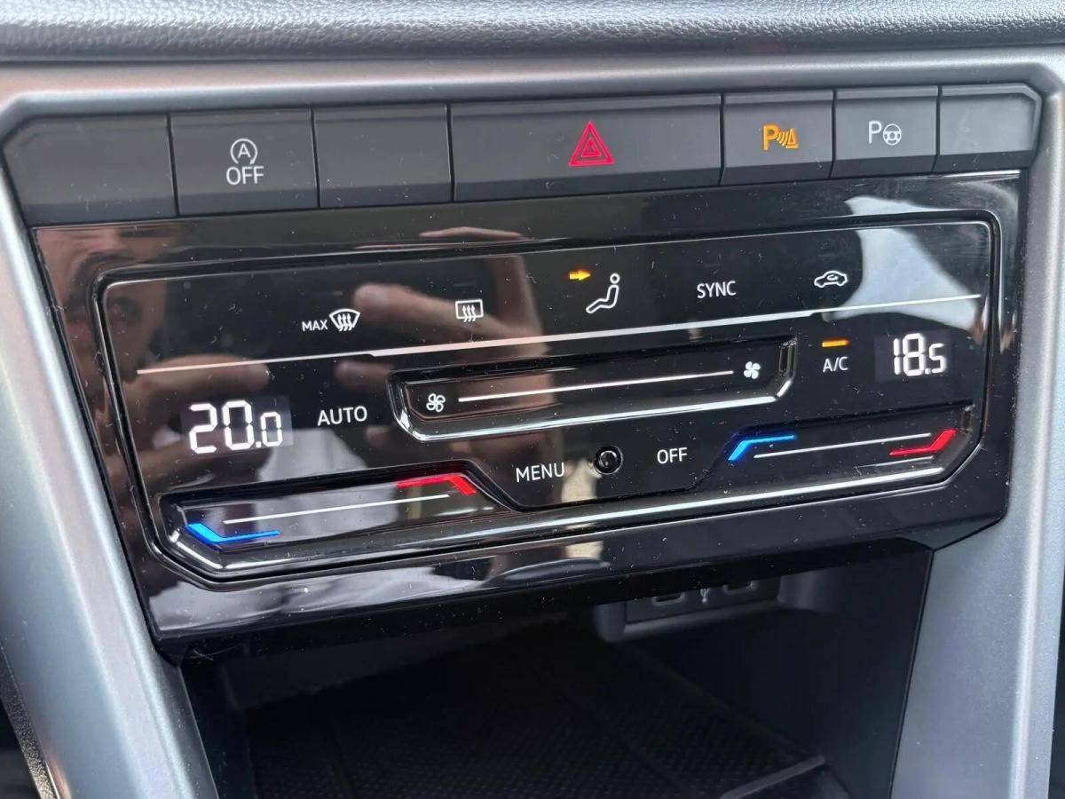 volkswagen-t-roc-2023-gasolina-999cc