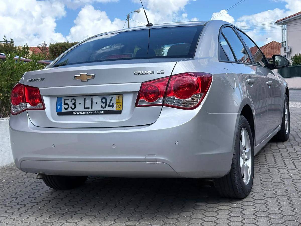 chevrolet-cruze-2011-gasolina-1598cc