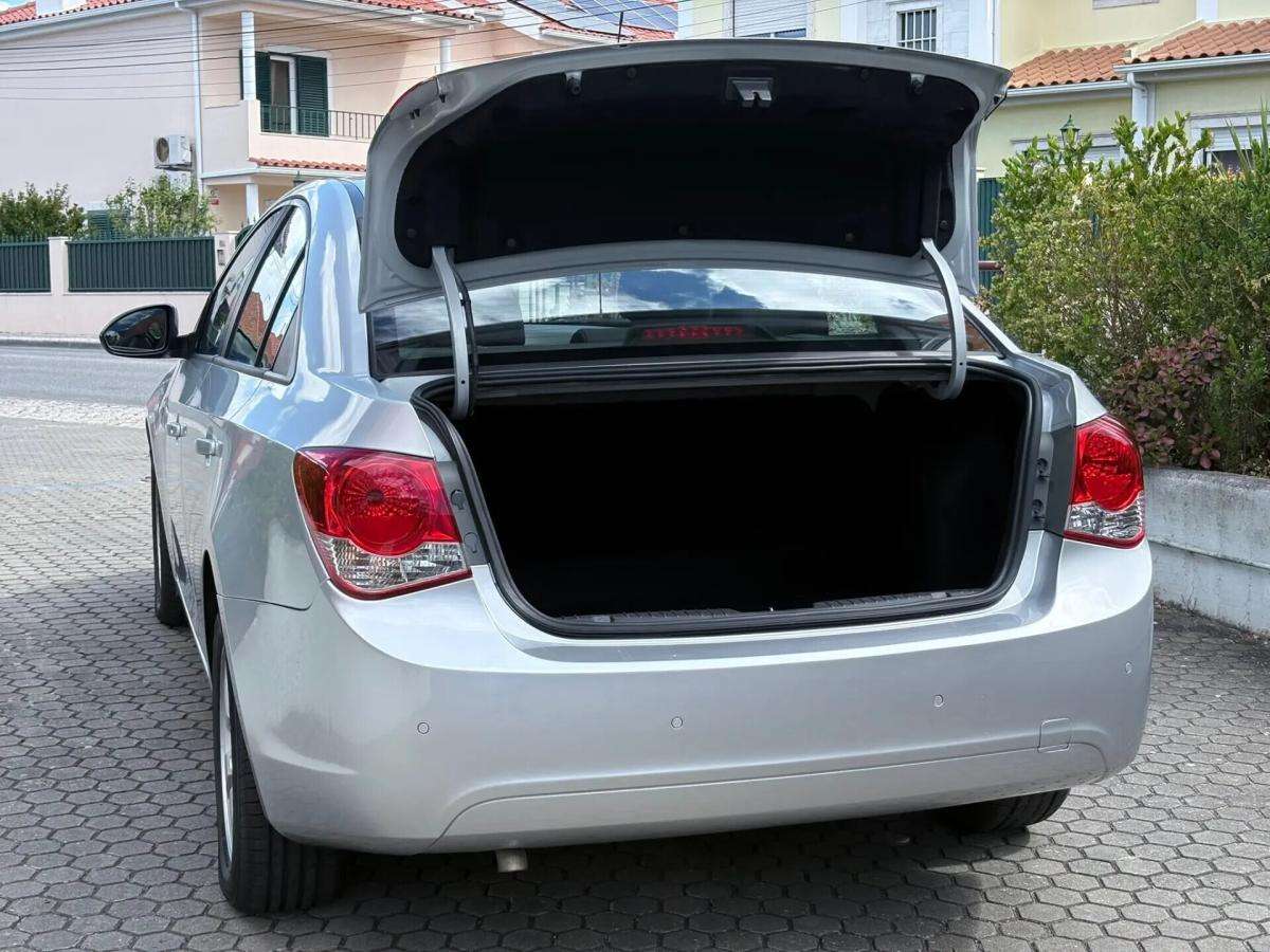 chevrolet-cruze-2011-gasolina-1598cc