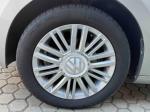 volkswagen-up-2017-gasolina-999cc