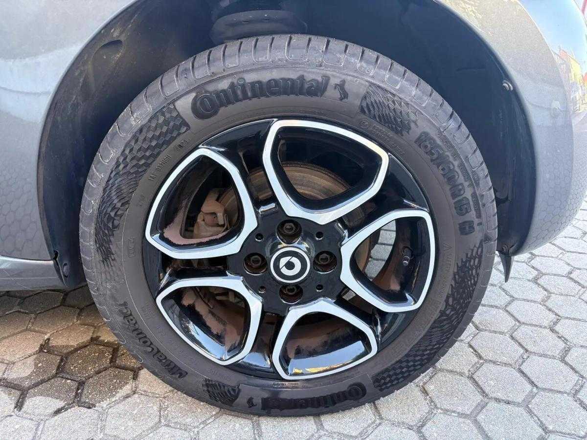 smart-forfour-2018-gasolina-898cc