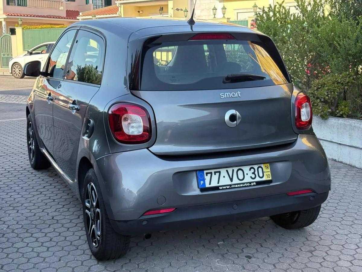 smart-forfour-2018-gasolina-898cc