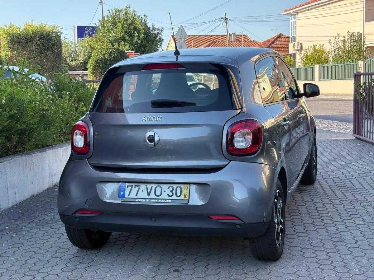 smart-forfour-2018-gasolina-898cc