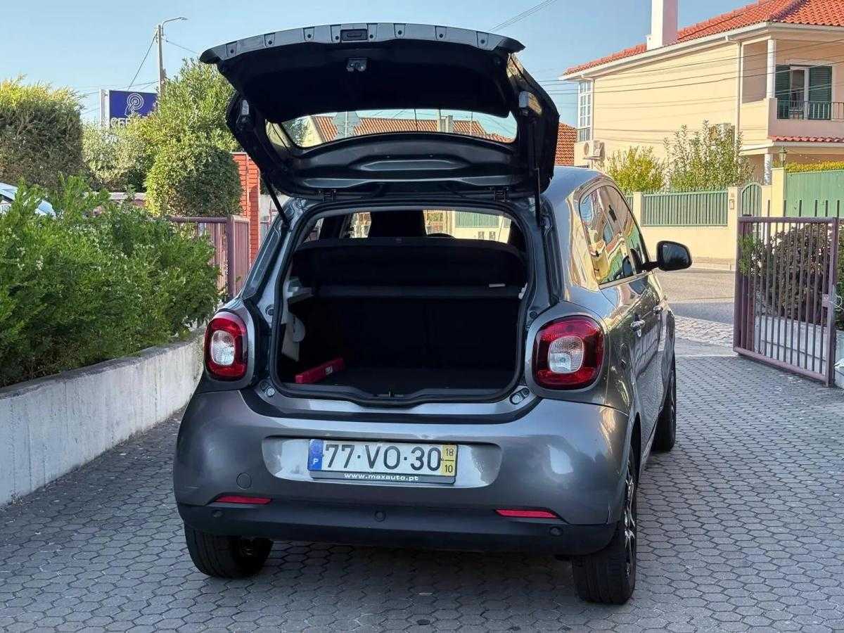 smart-forfour-2018-gasolina-898cc