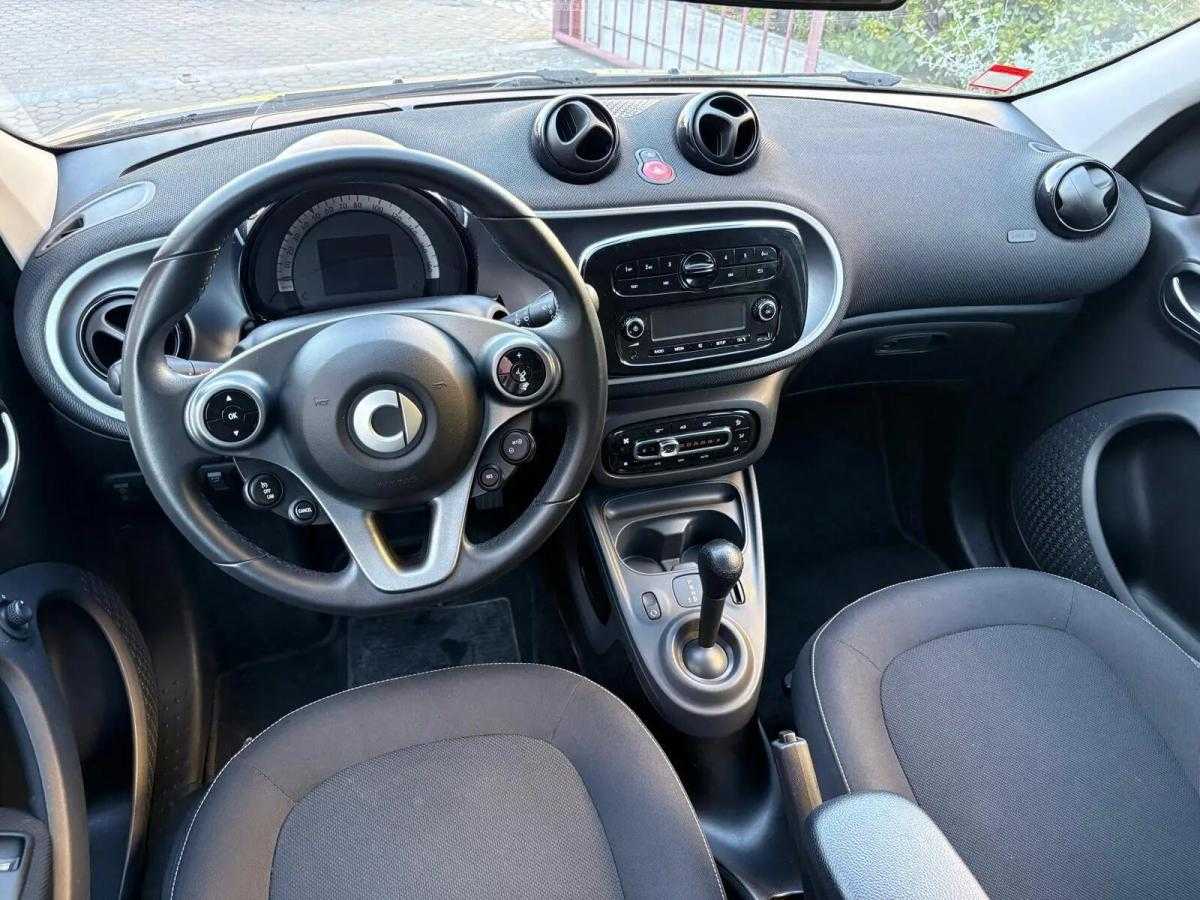 smart-forfour-2018-gasolina-898cc
