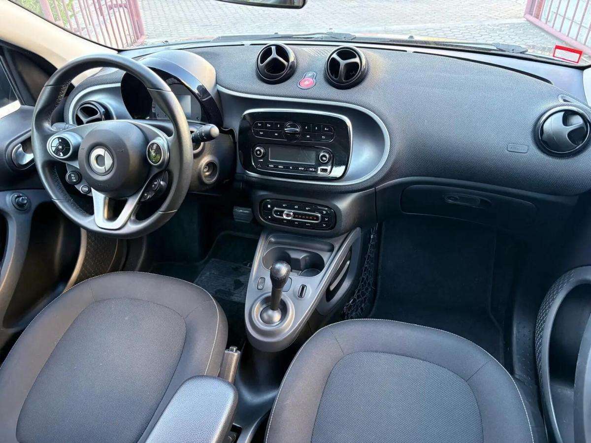 smart-forfour-2018-gasolina-898cc