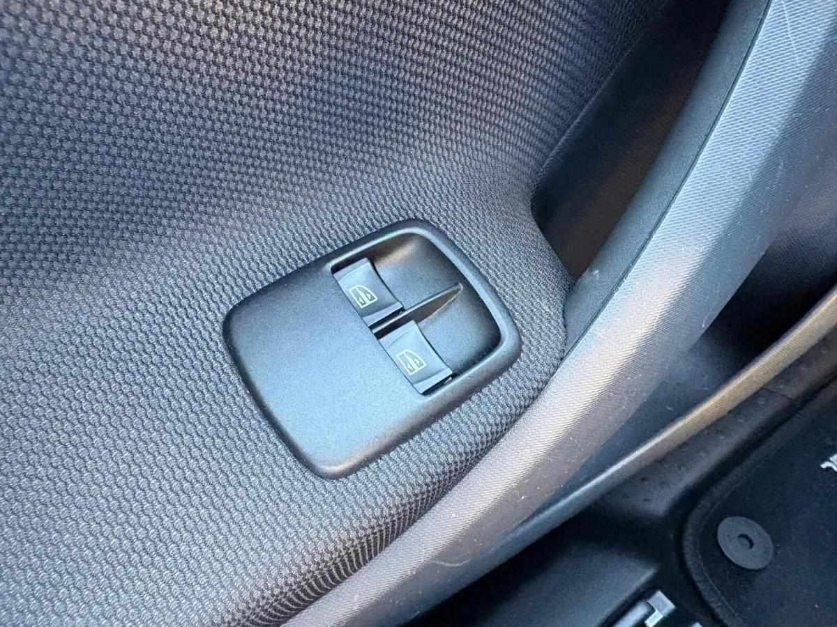 smart-forfour-2018-gasolina-898cc